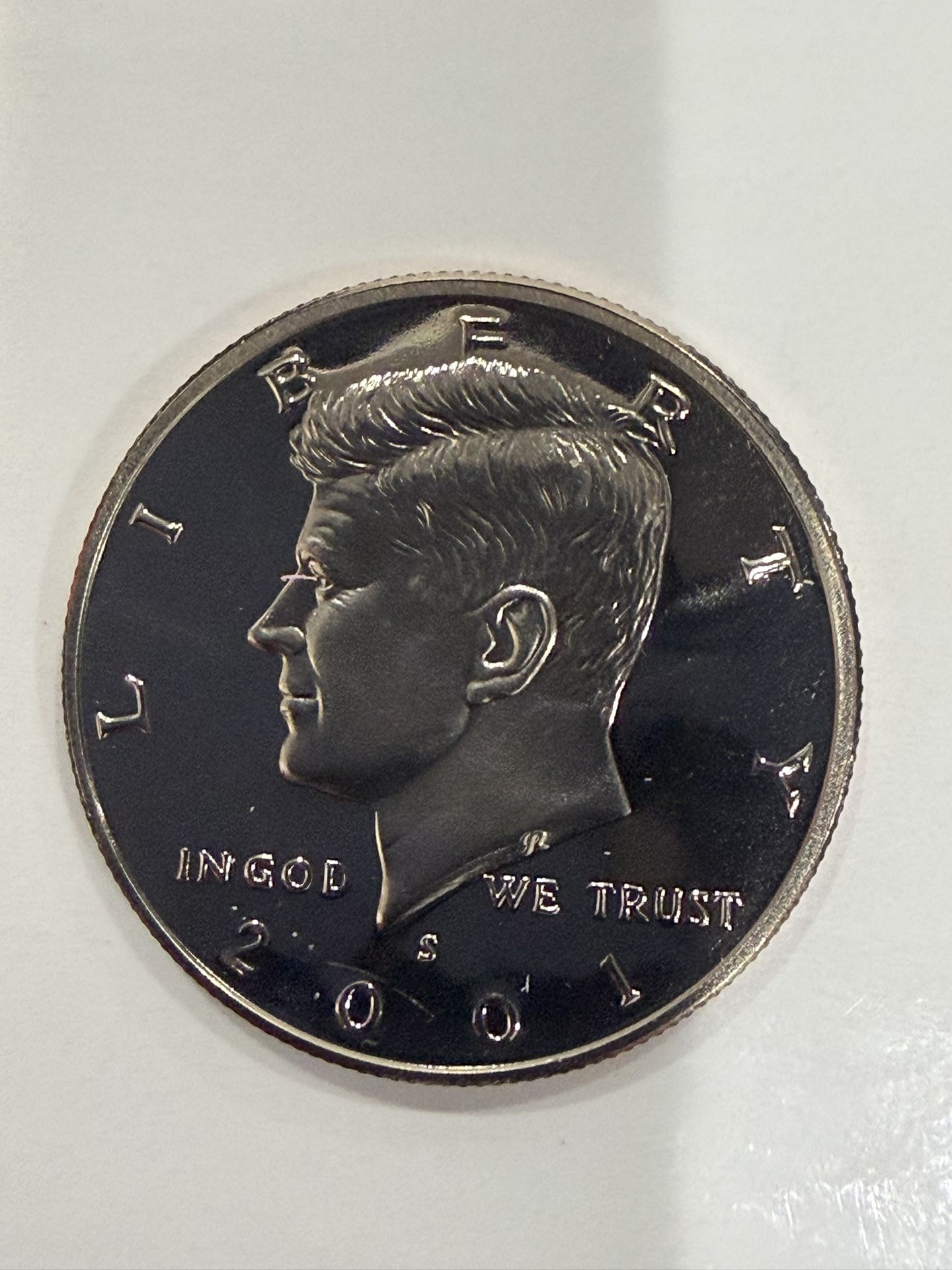 2001 S Gem Proof Kennedy Half Dollar With A Extreme Cameo 259