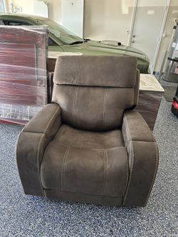 Brown Recliner Chair 