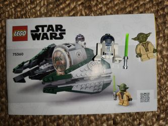 LEGO Star Wars Yoda's Jedi Starfighter 75360 complete with minifigs