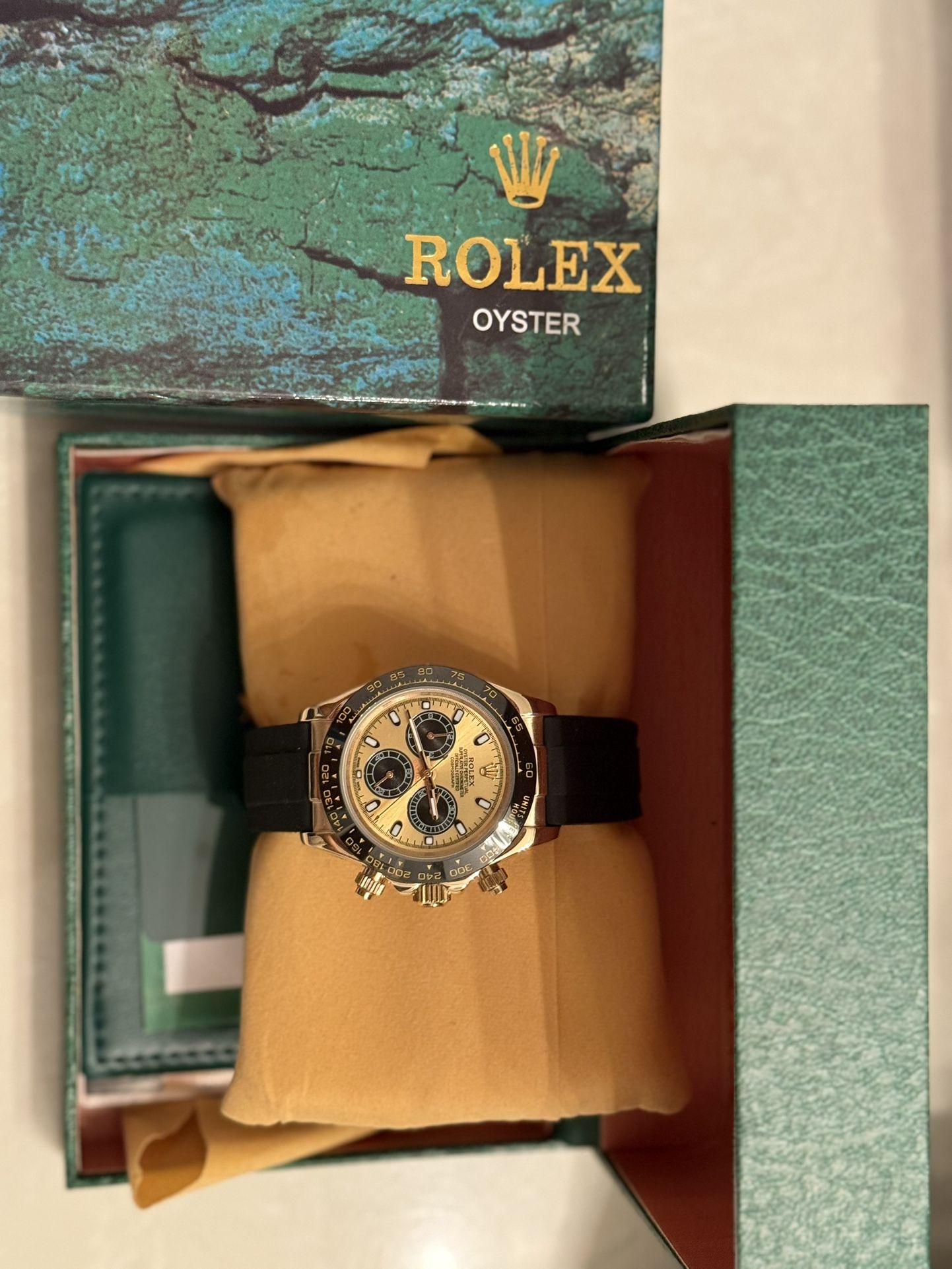 Rolex Daytona Black And Gold 