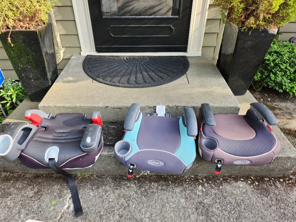 Free Booster Seats for Sale in Seattle, WA OfferUp