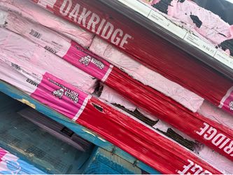 Owens Corning Oakridge Amber Shingles