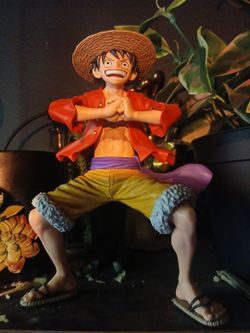 Luffy figure
