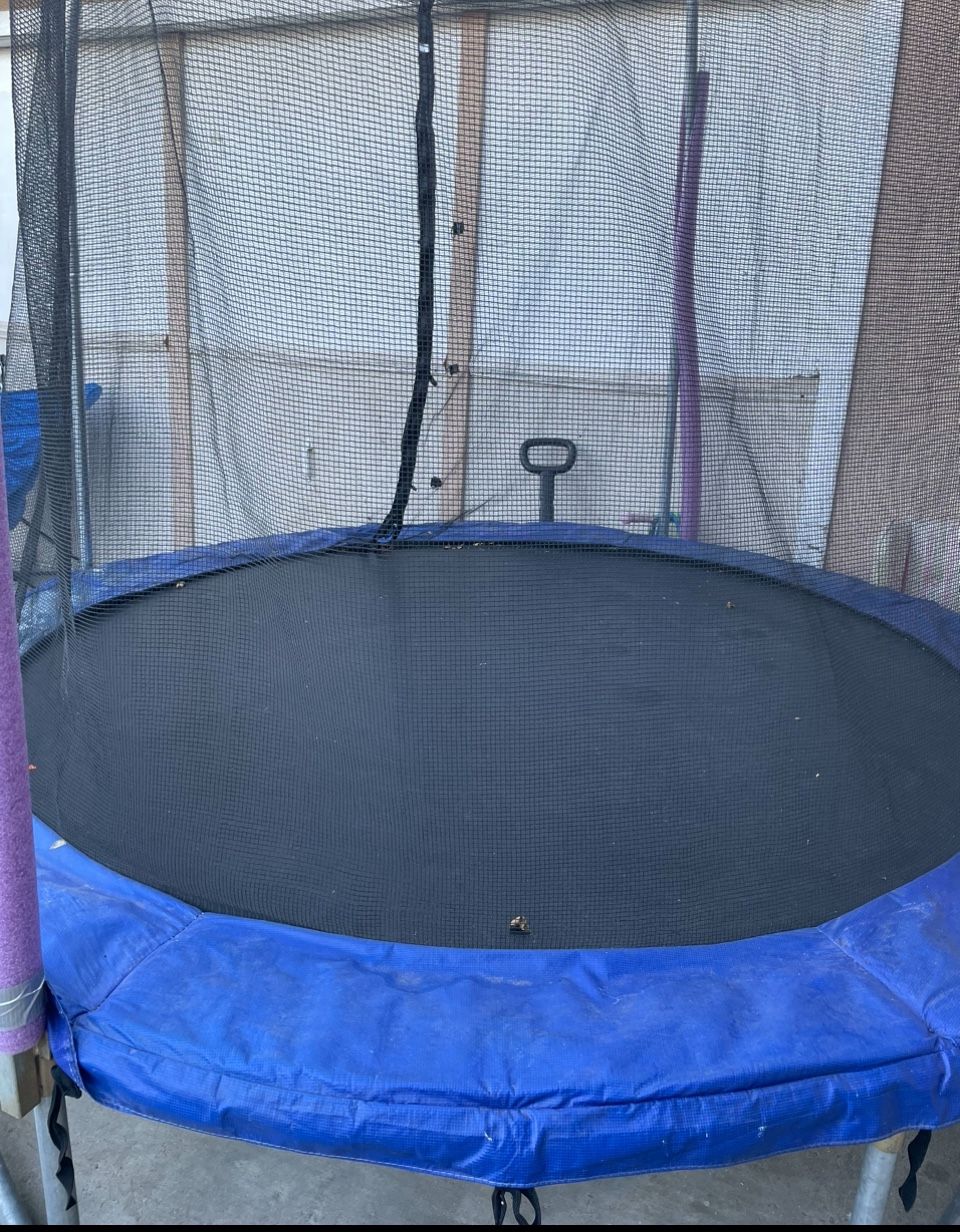 Trampoline