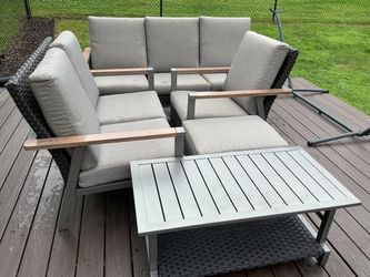Outdoor Patio Sectional Sofa Set with Coffee Table with umbrella and water weights
