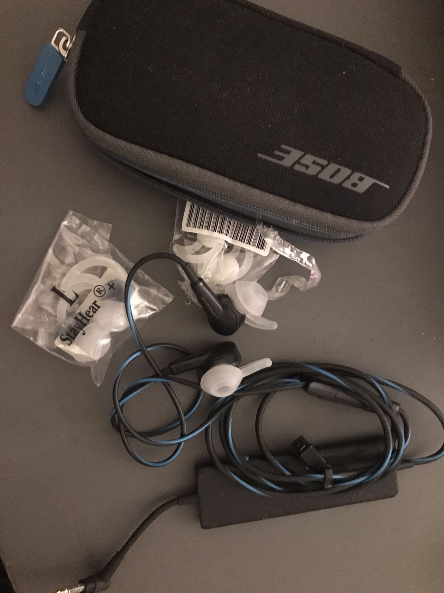 Bose QC20 Noise Canceling Earphones