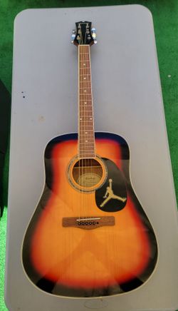 Mitchell Guitar