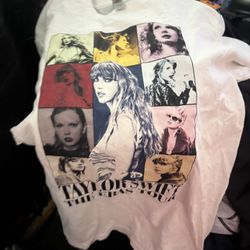Taylor Swift Merch 