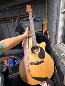 Acoustic Cutaway Guitar jasmine