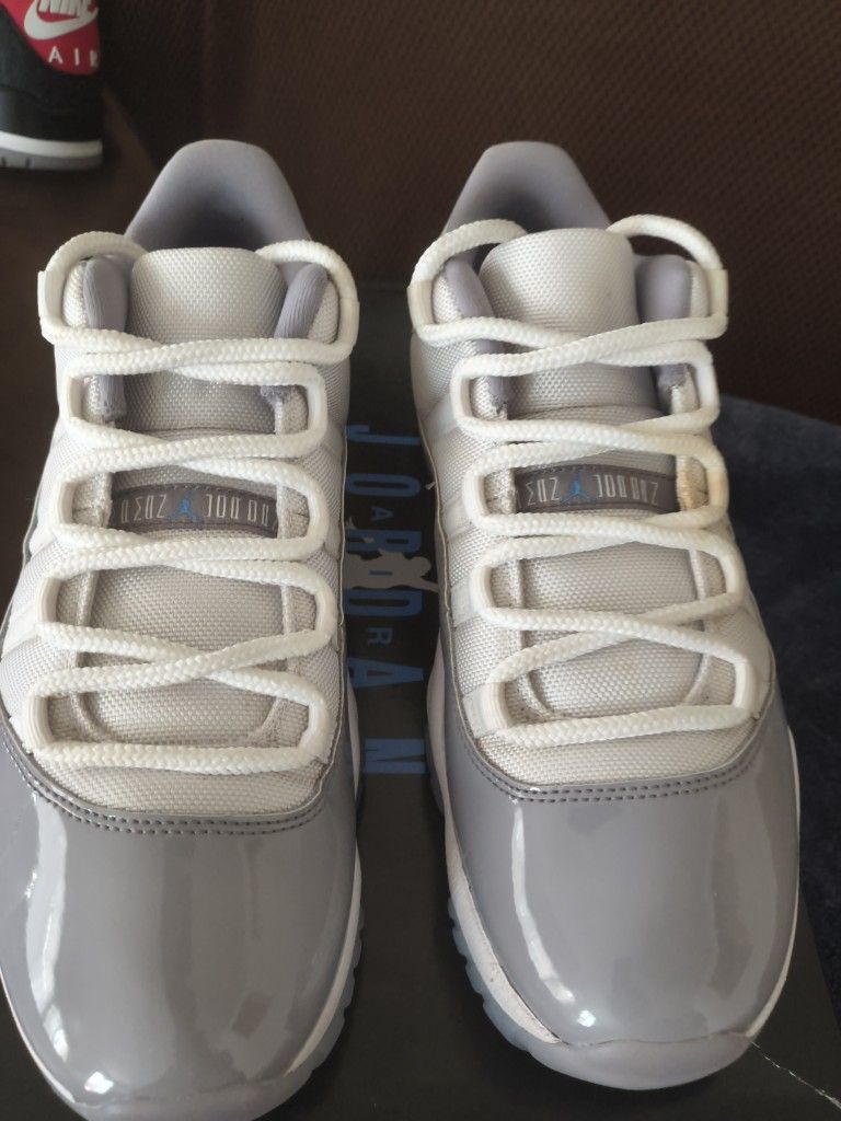 Jordan 11 Low Cement Size 10 (NO TRADES)