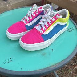 Vans 