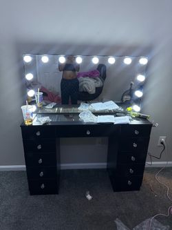 Black Vanity Set