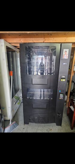 Combo vending machine Seaga