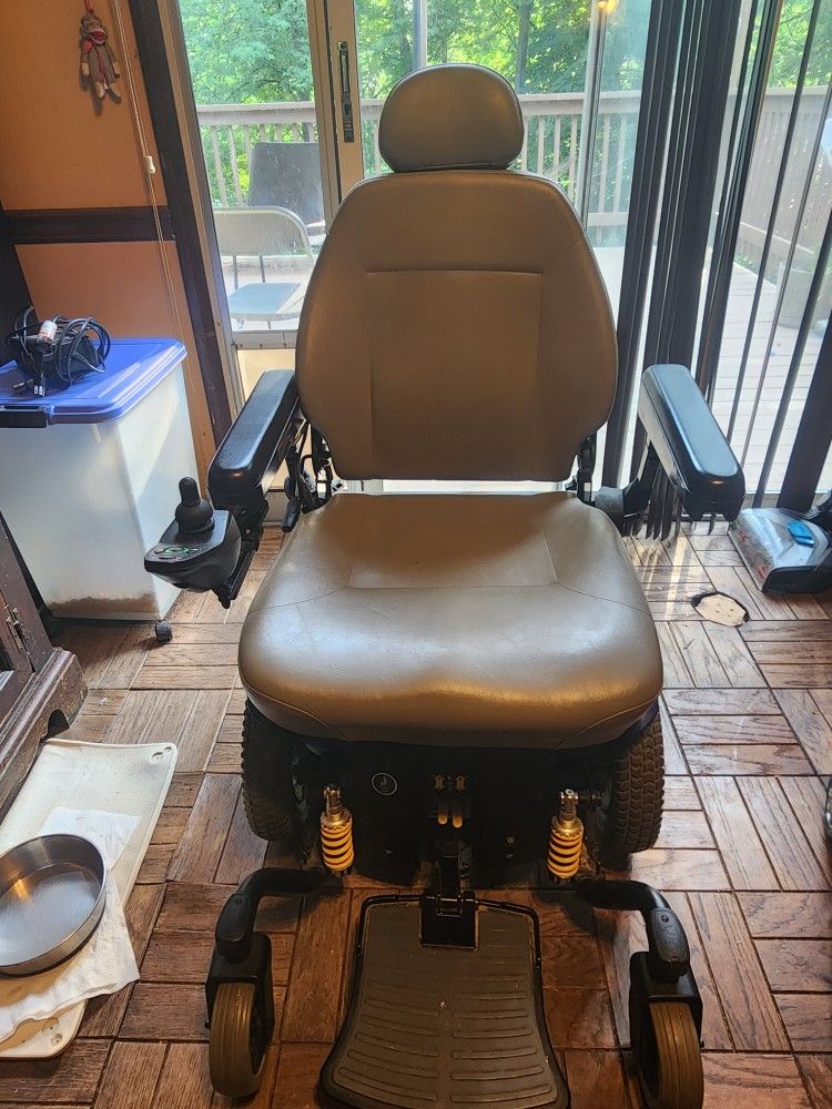 Motor Chair