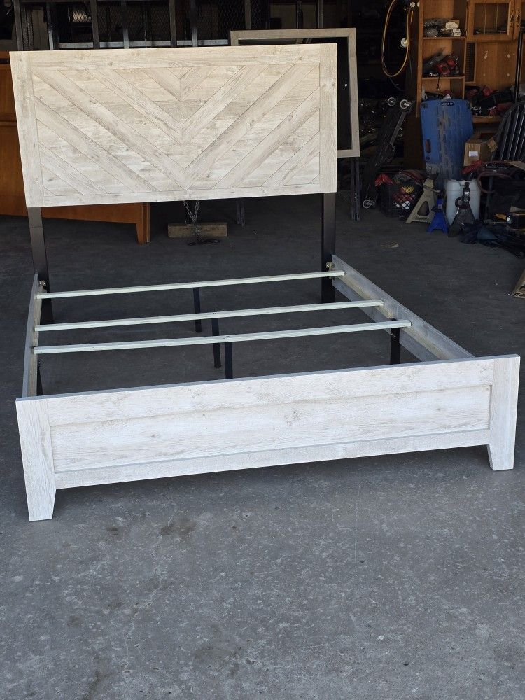 QUEEN BED FRAME