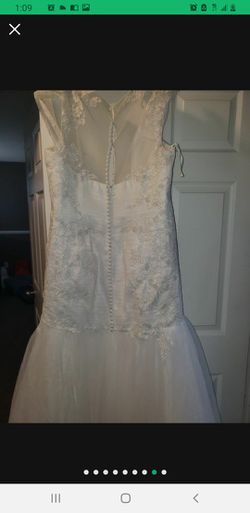 White  Wedding  Dress   Size 14 Dress Thumbnail