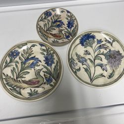 Set Of 3 Pottery Barn Plates 
