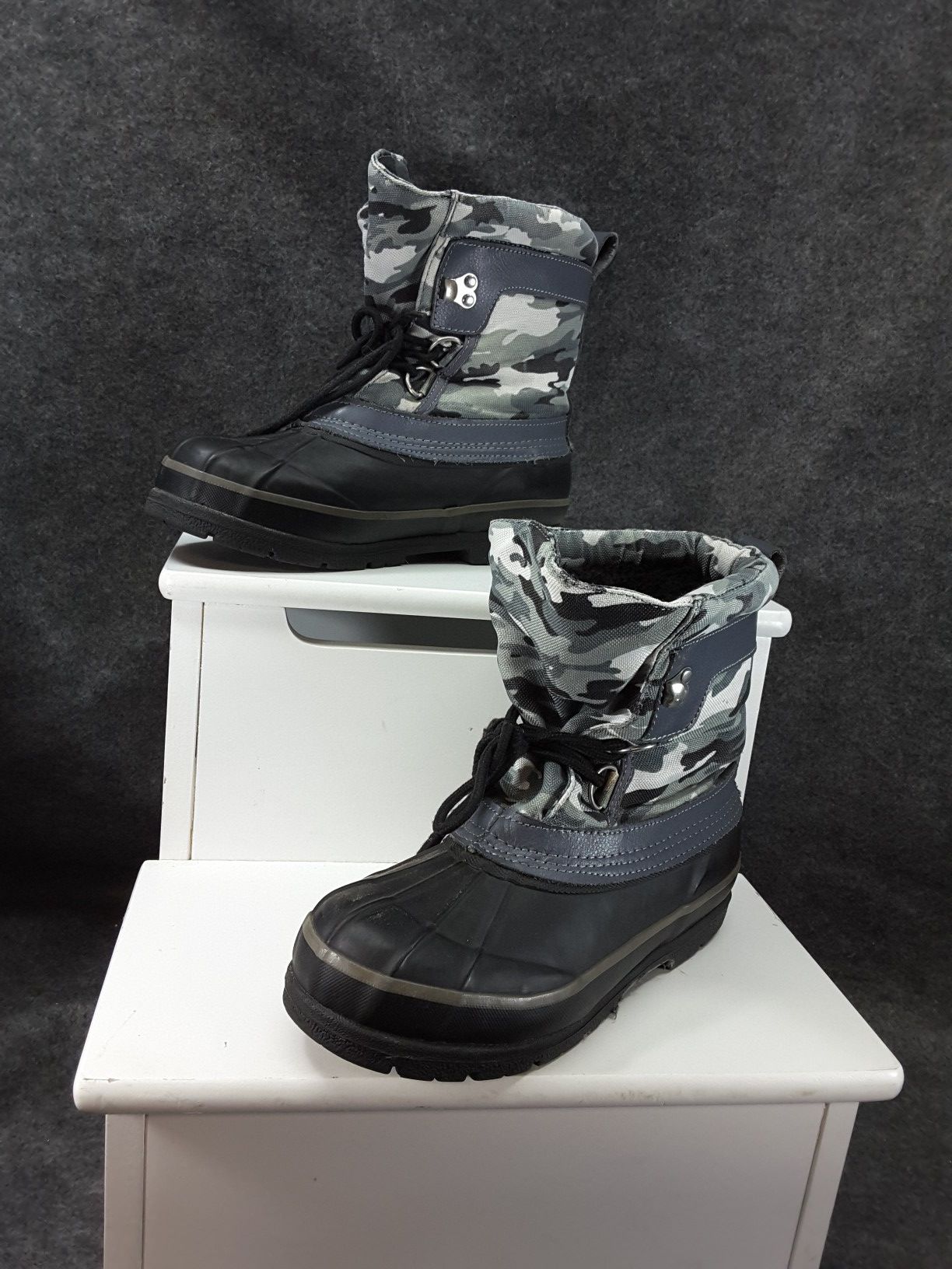 Western Chief kids Insulated Waterproof Winter Snow Boots Thermolite Size 5 Gray