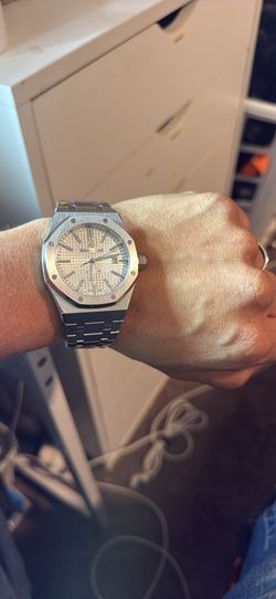 Mens watch