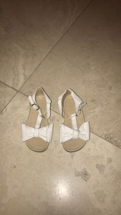 Zara baby girl sandal size 5 Excellent condition