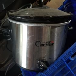3qt Crockpot. Works $2 Bucks