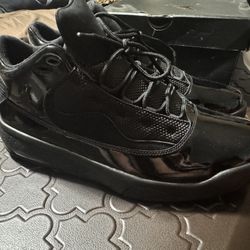 Jordan Max Aura 2 (size 11)