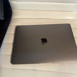 2019 MacBook Air 13.3”