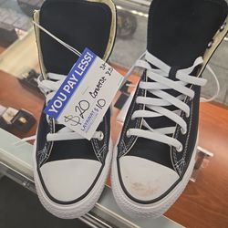 Converse size 8.5