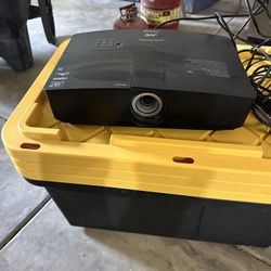 JVC Projector And Screen