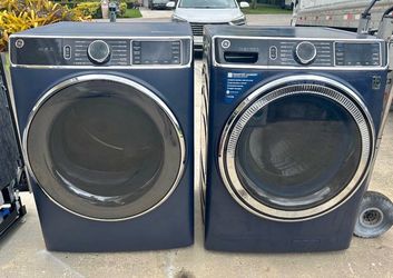 Washer and dryer set
