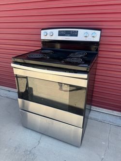 Amana Electric Stove