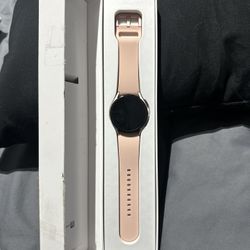 Samsung Galaxy Watch 5 40mm women's 