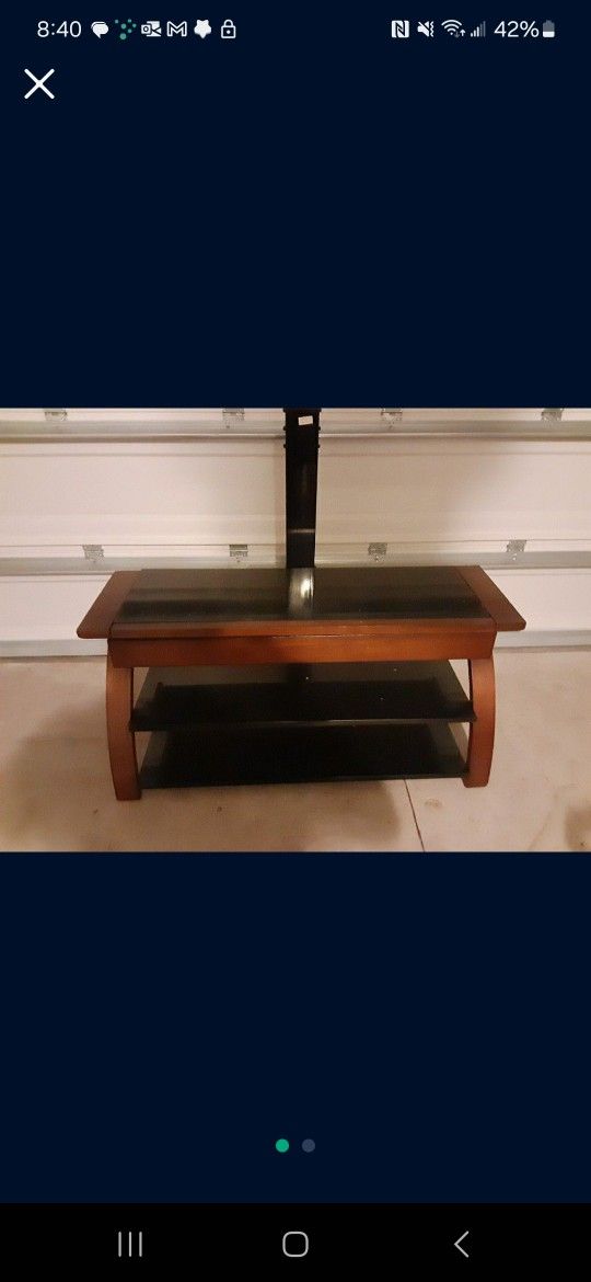 TV Stand With Storage Drawer