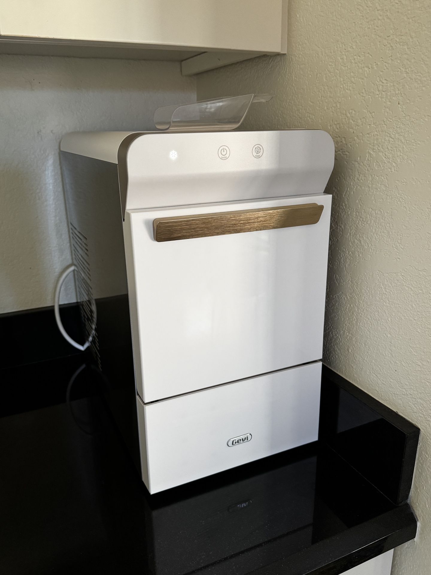 GEVI Nugget Ice Maker