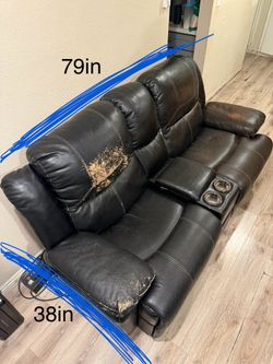 Couch 🛋️ ✅FREE COUCH✅
