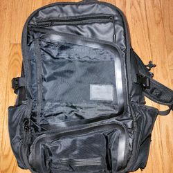 Cushioned Backpack with many zippered compartments 