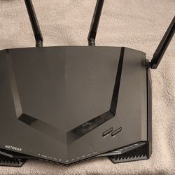 NETGEAR - Nighthawk Pro Gaming AC2600 Dual-Band Wi-Fi Router