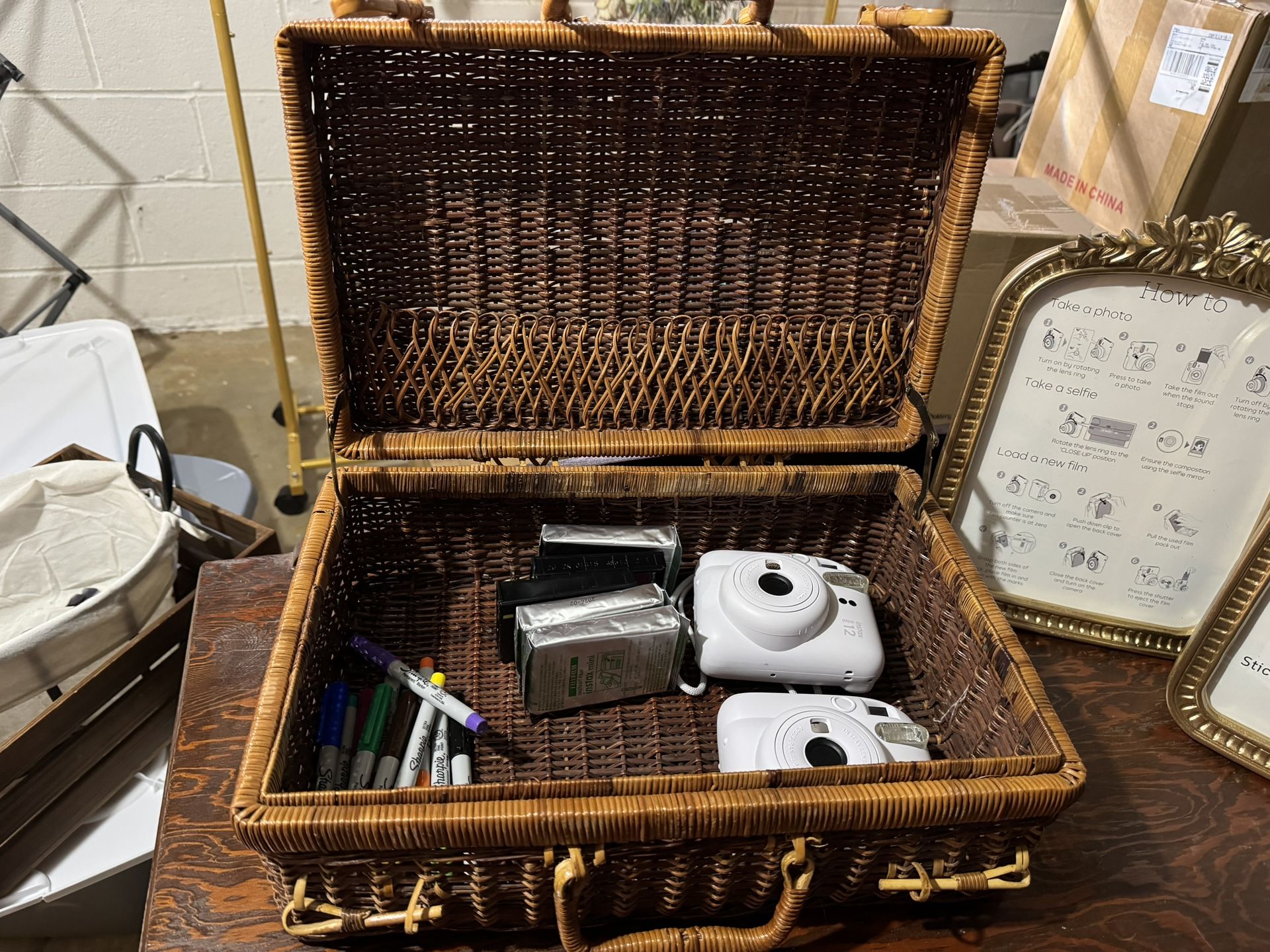 Polaroid Instax Guestbook Set Up