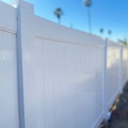 Vinyl Fence 