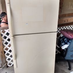 Good Working Refrigerator For Sale!!!