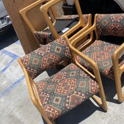 Set of 4 armchairs