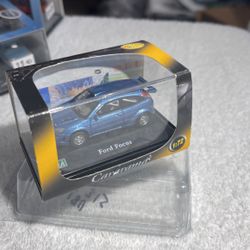 1:72 Cararama Ford Focus