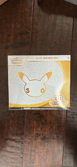 Pokemon 30th etb
