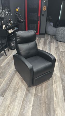 Recliner Chair