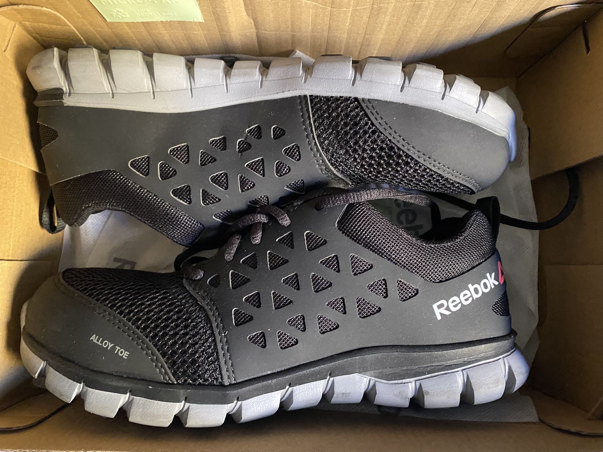 Women’s Reebok Steel Toe Shoes 