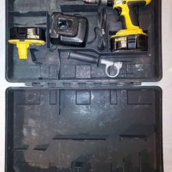 DEWALT 18V HAMMER DRILL 