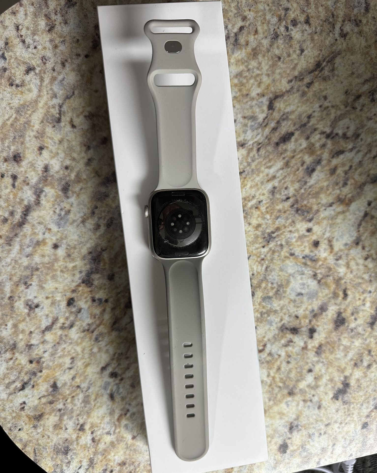 Apple Watch Series 7 $350