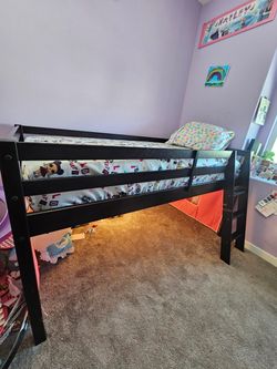 Kids twin Loft bed