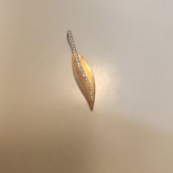 14K Gold Diamond Leaf Pendant 