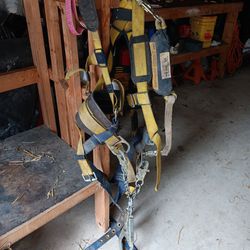Safety harness.